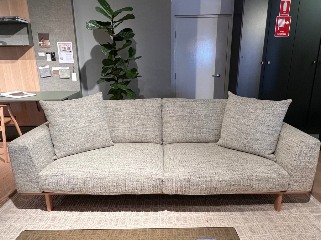gallery_0.jpg