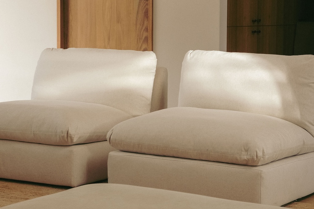 [2303-6-A034-99] Parkha Slipper Chair