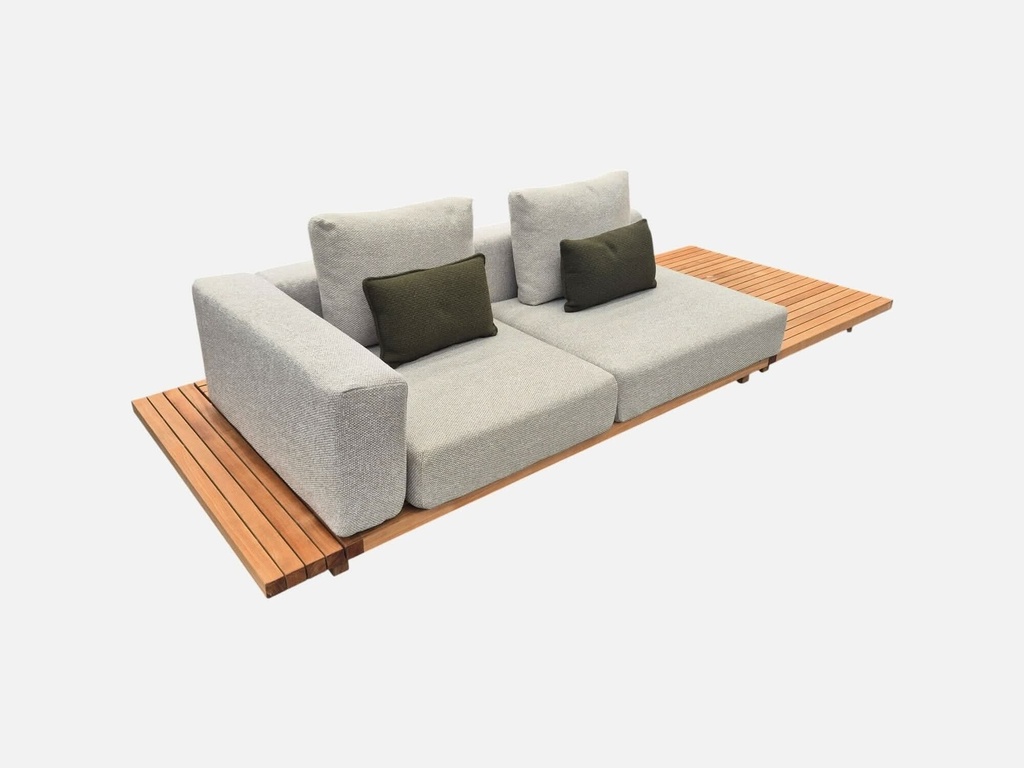 Vis a Vis Sofa in Knit Silverstone