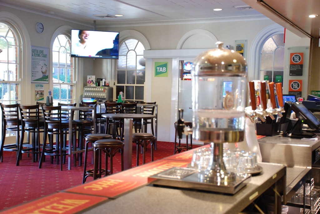 [138106699783] Club: Hunter Hill Bowling Club