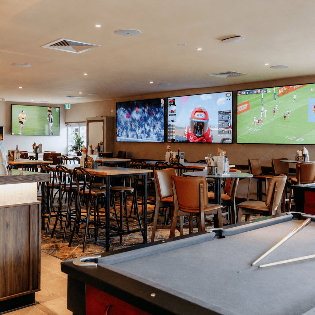 [7119487991857] Pub: Oxenford Tavern