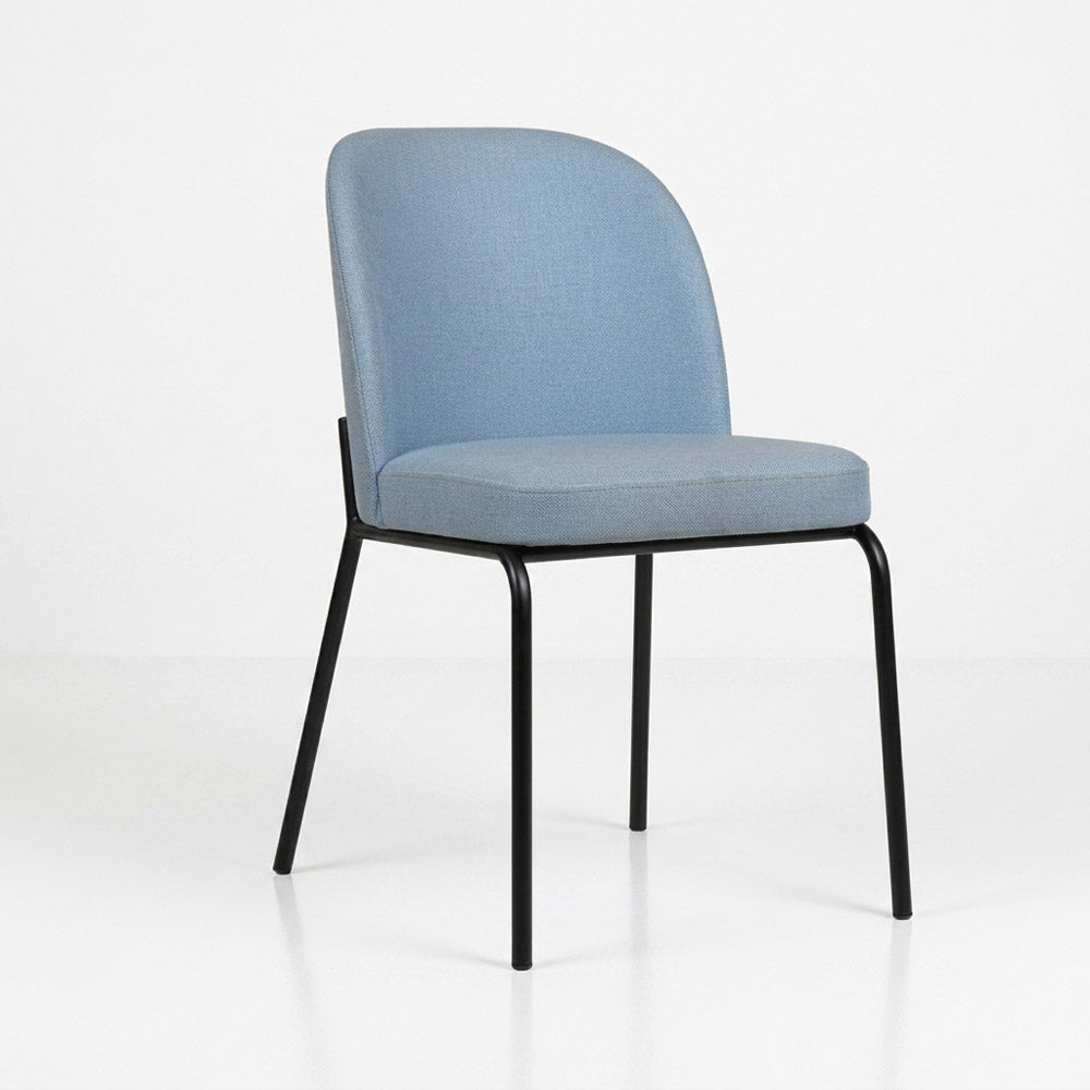 [ch10242] The Blaze Chair