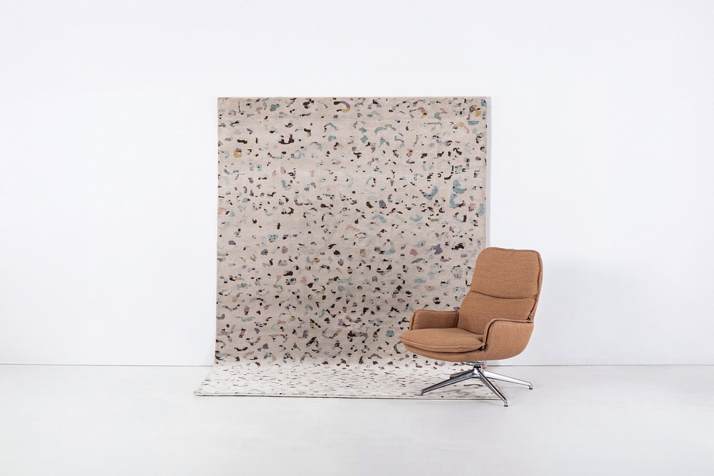 Leo Rug Ash