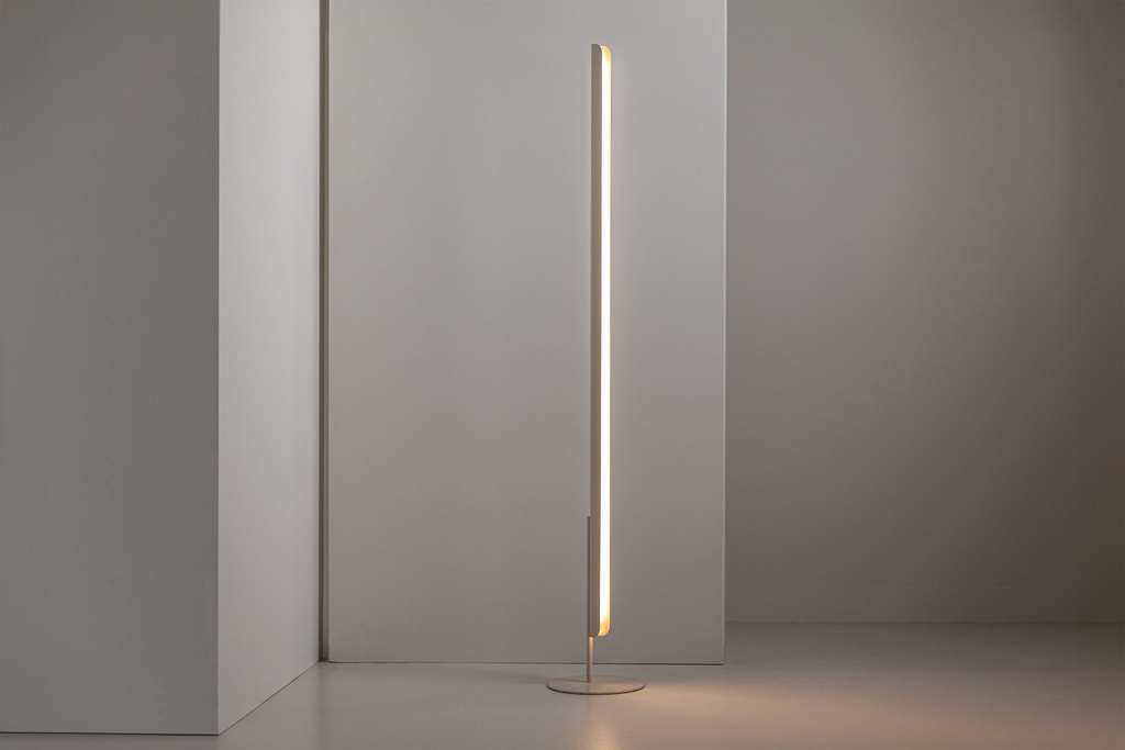 [LOU-FL-RGB] Louey Floor Light Rivergum Beige