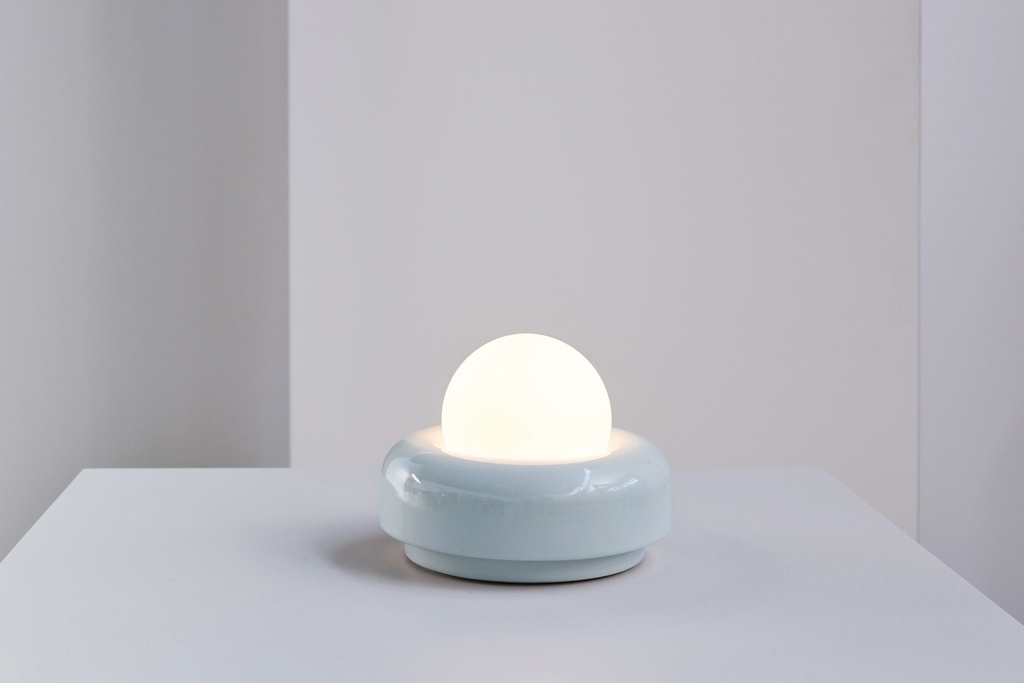 [NL19_1-MIS] Nelly Table Light Low Mist