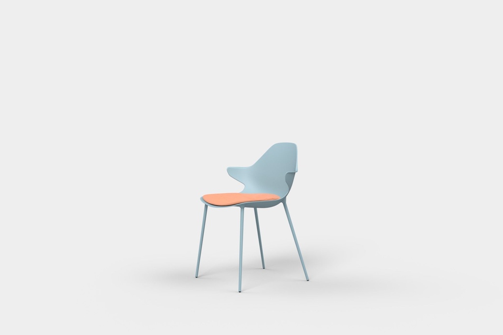 Raf Chair with Relaxed Seat Pad