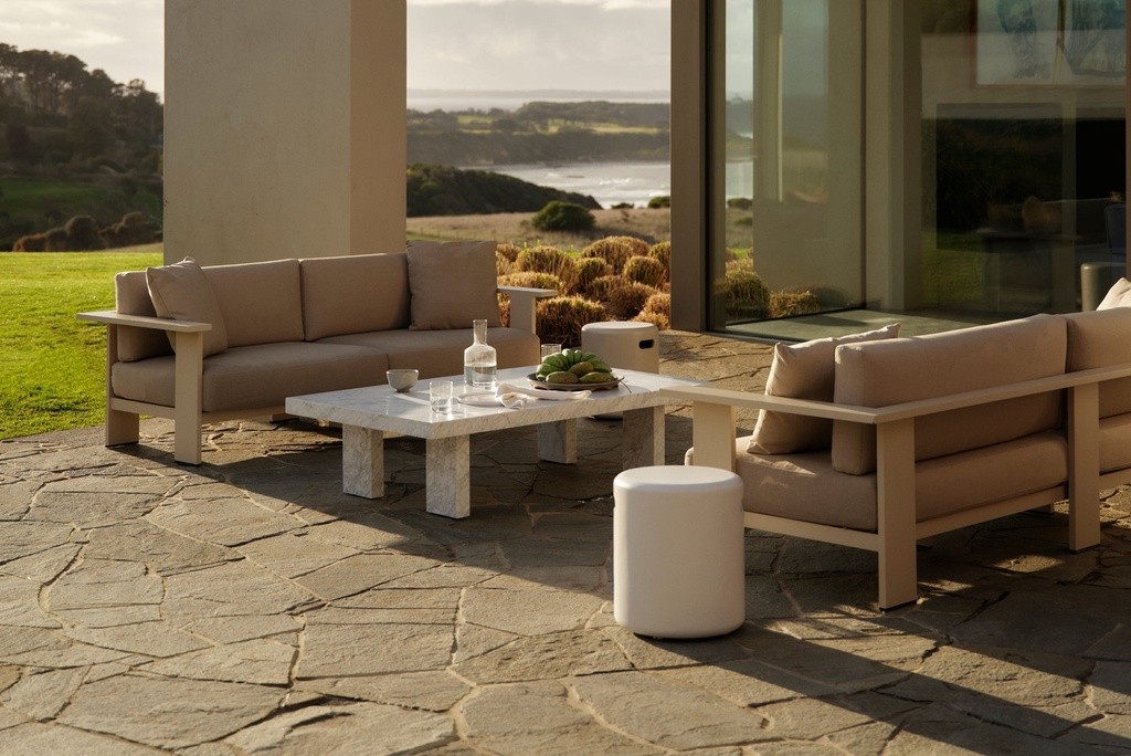 [2311-2-42-0089] Outdoor Benn Sofa