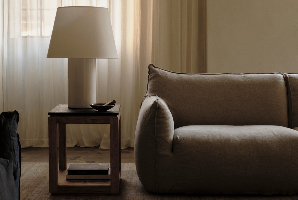 [5066M-1] Jean De White Lamp - Small
