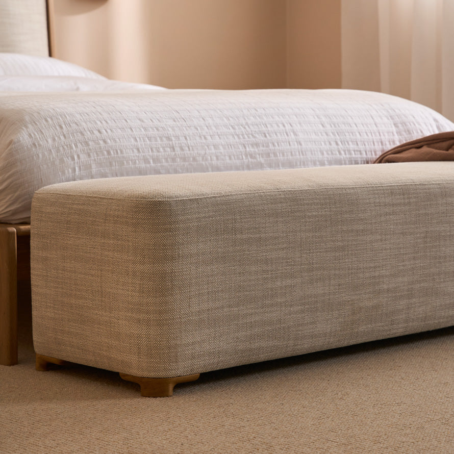 Arlo Bench