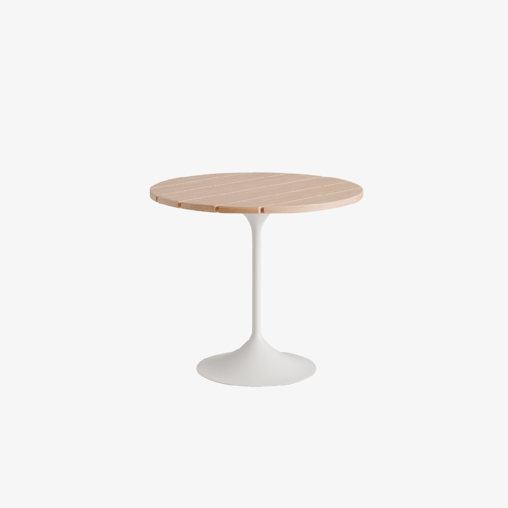 Straddie Patio Table
