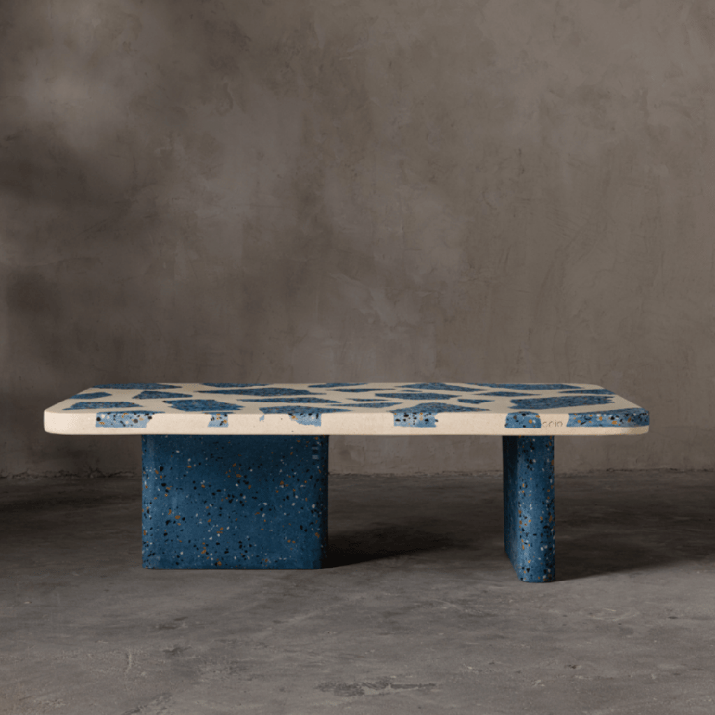 [CT-01-CR] Pieces Coffee Table